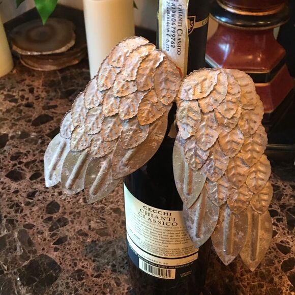ANGEL WINGS for Bottles or Napkin Holders! - Picture 4 of 10